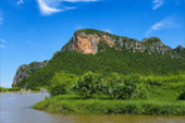 ล่องเรือคลองเขาแดง