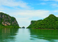 Dolphins and Mr. Khai เช้าเย็นกลับ Dolphins and Mr. Khai เช้าเย็นกลับ