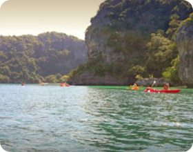 A pristine island: เกาะพะลวย A pristine island: เกาะพะลวย
