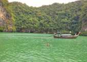 The Blue Lagoon: 1 วัน The Blue Lagoon: 1 วัน