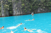 เกาะพีพี Private Group โดยเรือหางยาว จากเกาะยาว เช้าเย็นกลับ เกาะพีพี Private Group โดยเรือหางยาว จากเกาะยาว เช้าเย็นกลับ